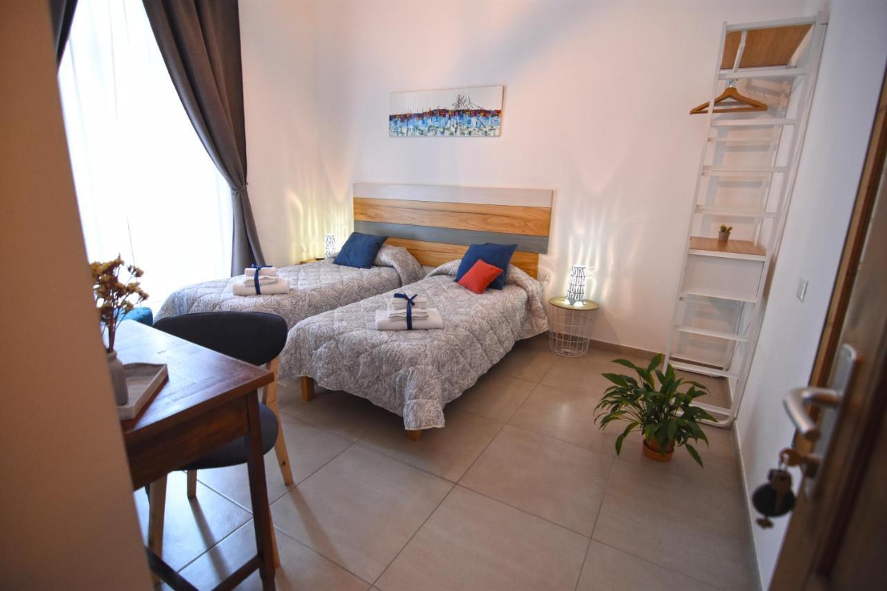 Crianza B&B Neapel Exterior foto
