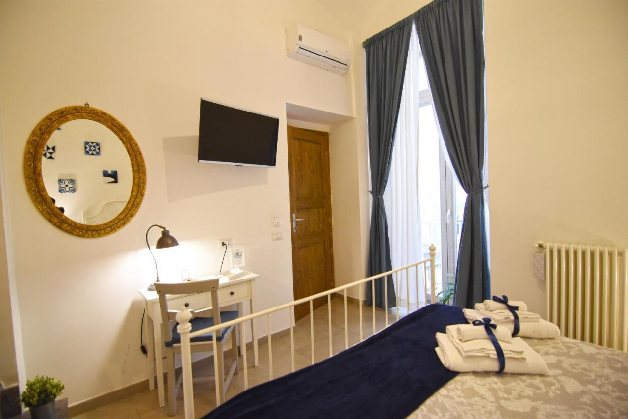 Crianza B&B Neapel Exterior foto